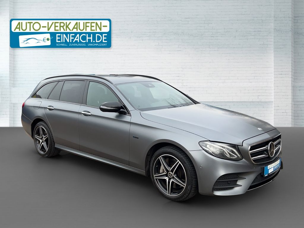Image of Mercedes-Benz E 300