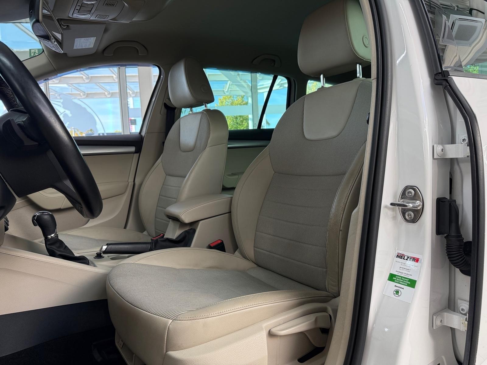 Skoda Octavia Combi 1.4 TSi Automatik Ambition Xenon