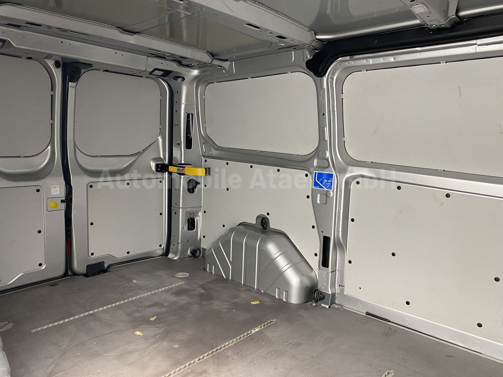 Fahrzeugabbildung Ford Transit Custom *TRAIL* LEDER+AHK+KAMERA 5581