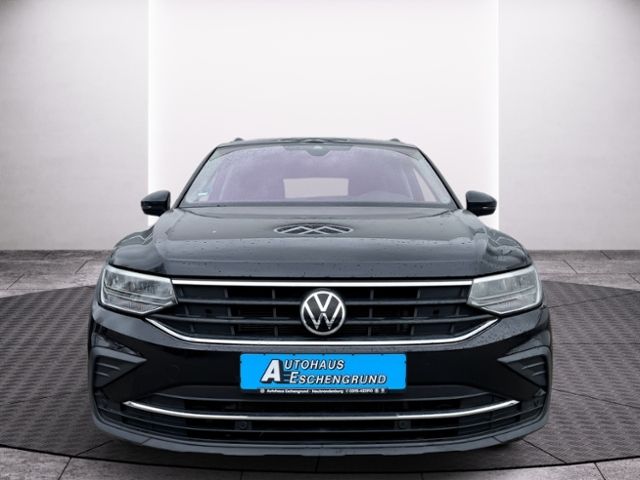 Fahrzeugabbildung Volkswagen Tiguan 2.0 TDI DSG ACTIVE LED ACC TRAVEL-ASSIST
