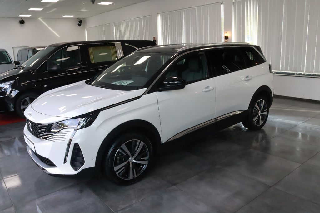 Image of Peugeot 5008