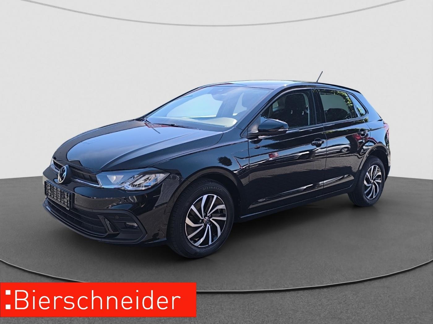 Volkswagen Polo VI 1.0 TSI Life LED PDC RFK