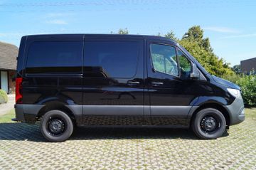 Mercedes-Benz Sprinter 215CDI AUT-9 SITZER-STANDHEIZG-NAVI-AHK