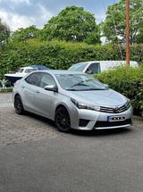Toyota Corolla 1.6 HU 2028(Kein Auris,  ke... - Toyota Avensis Gebrauchtwagen in Hamburg