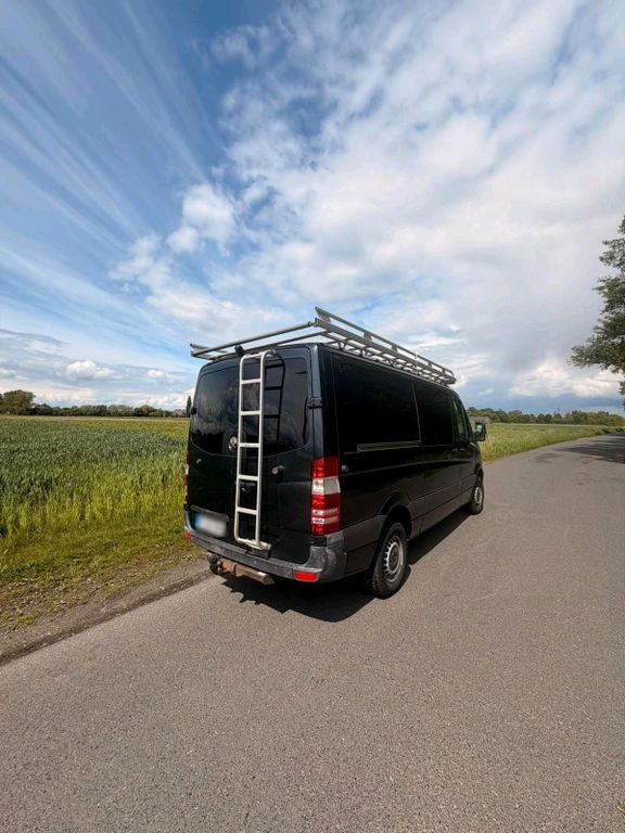 Image of Mercedes-Benz Sprinter