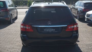 Mercedes E 200 - 5