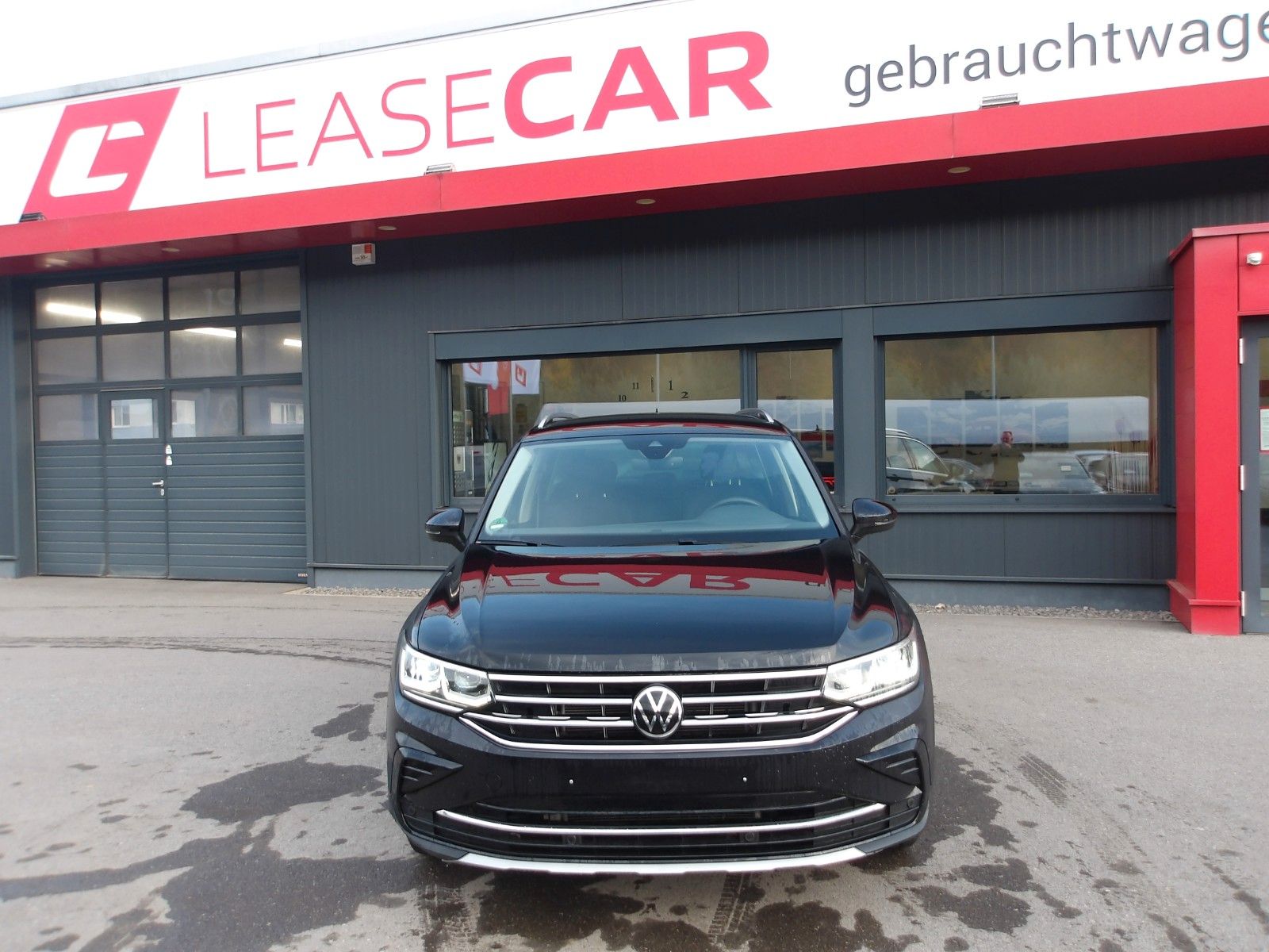 Volkswagen Tiguan *MATRIX*WEBASTO*AHK*RFK*EXP. 17990* imagem 2