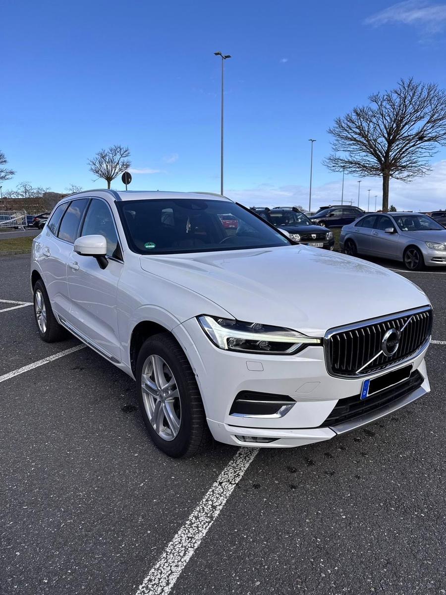 Volvo XC60 Inscription AWD*MASSAGE*PANO*HARMANK