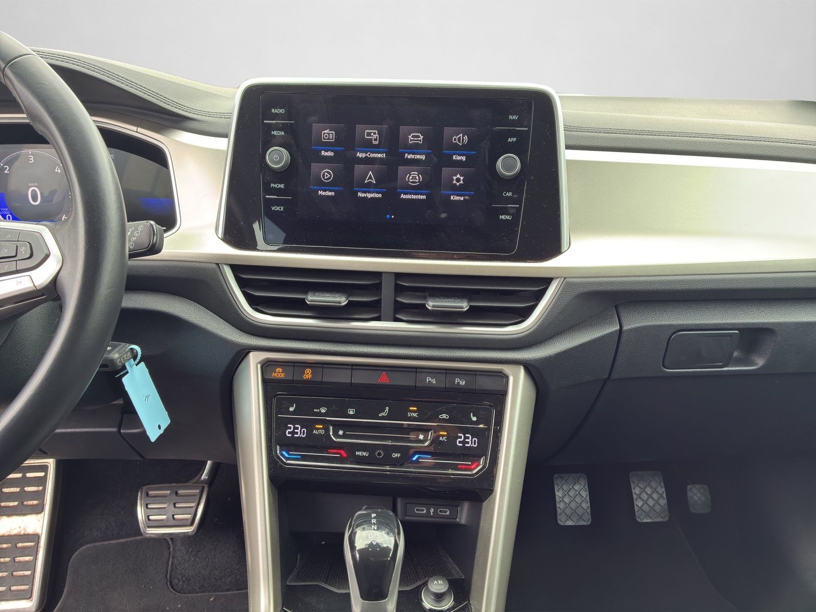Volkswagen T-Roc - Bild 12