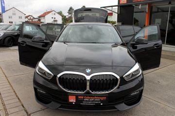 Fahrzeugabbildung BMW 118i Advantage Steptronic Temp. Navi LED PDC FSP