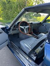 Mercedes-Benz SL 300 - Mercedes-Benz SL 300 in Stuttgart
