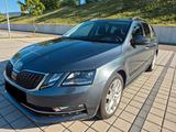 Skoda Octavia 1.5 TSI ACT Style Combi LED|Navi|CarPlay