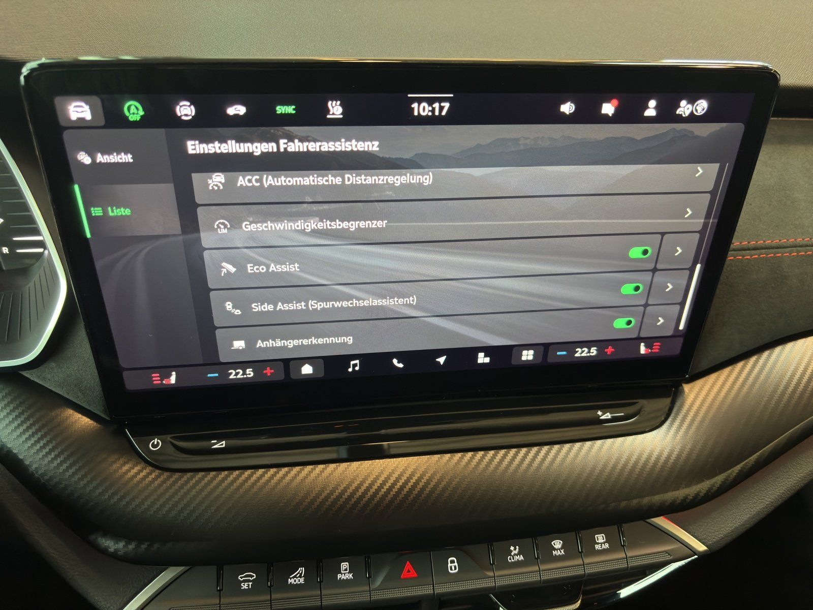 Fahrzeugabbildung SKODA Octavia Combi RS 2,0 TSI 195 kW DSG AHK/PANO/HUD