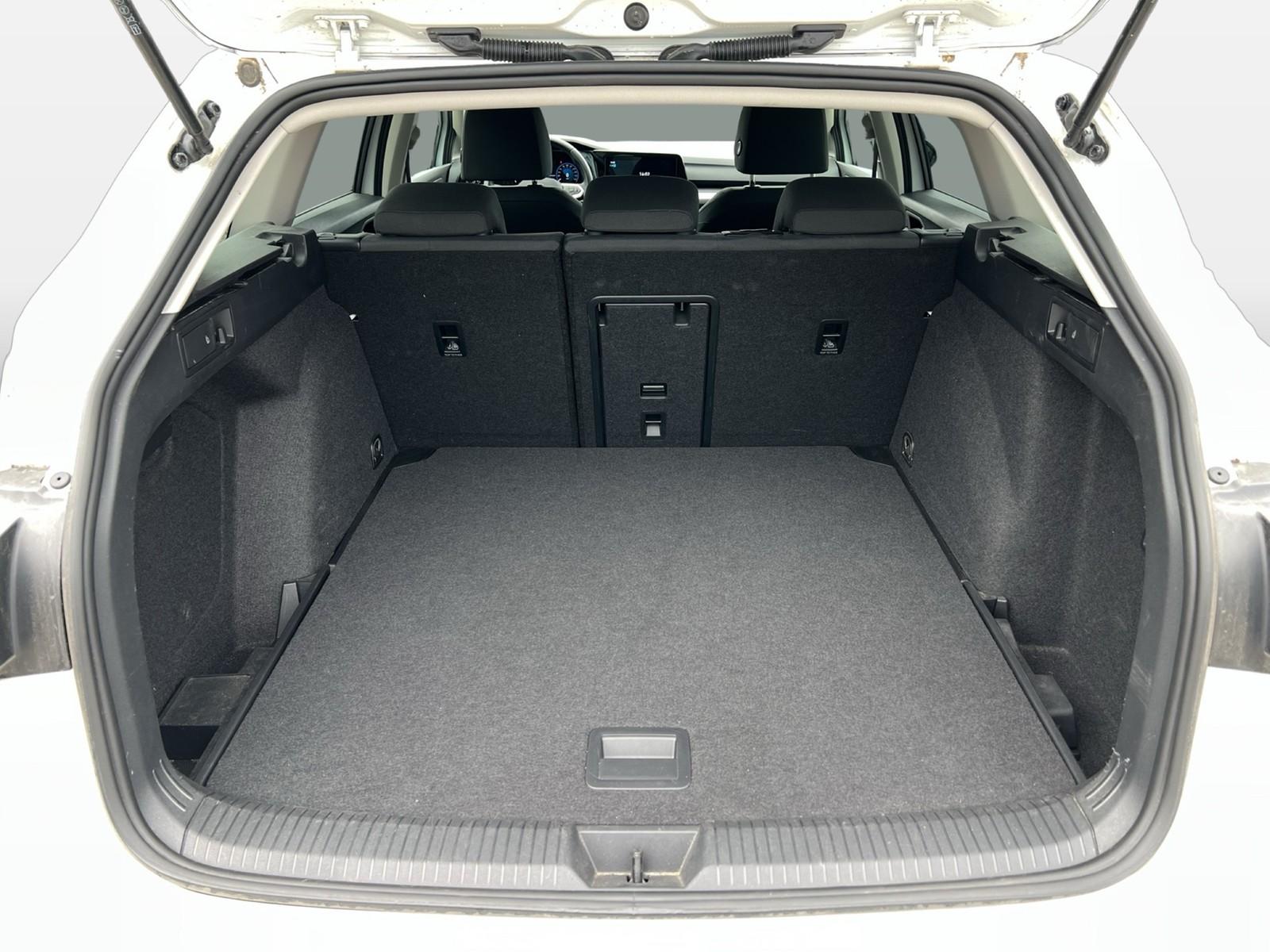 Volkswagen Golf VIII Variant 1.5 TSI Active AHK LED+ ACC, миниатюра 12