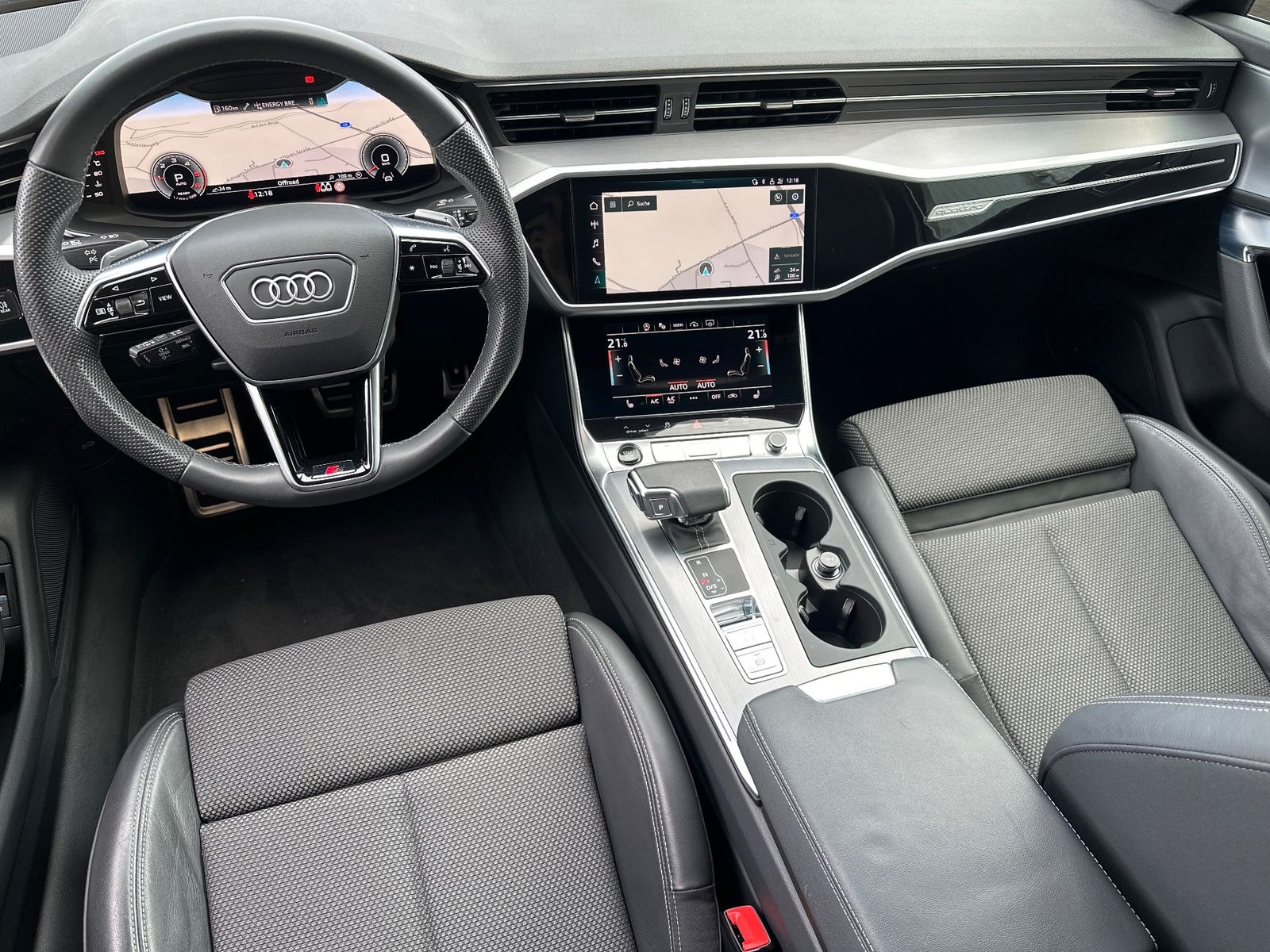Fahrzeugabbildung Audi A6 Avant 40 TDI Qu S-Line Black NAV+LED+360°+AHK