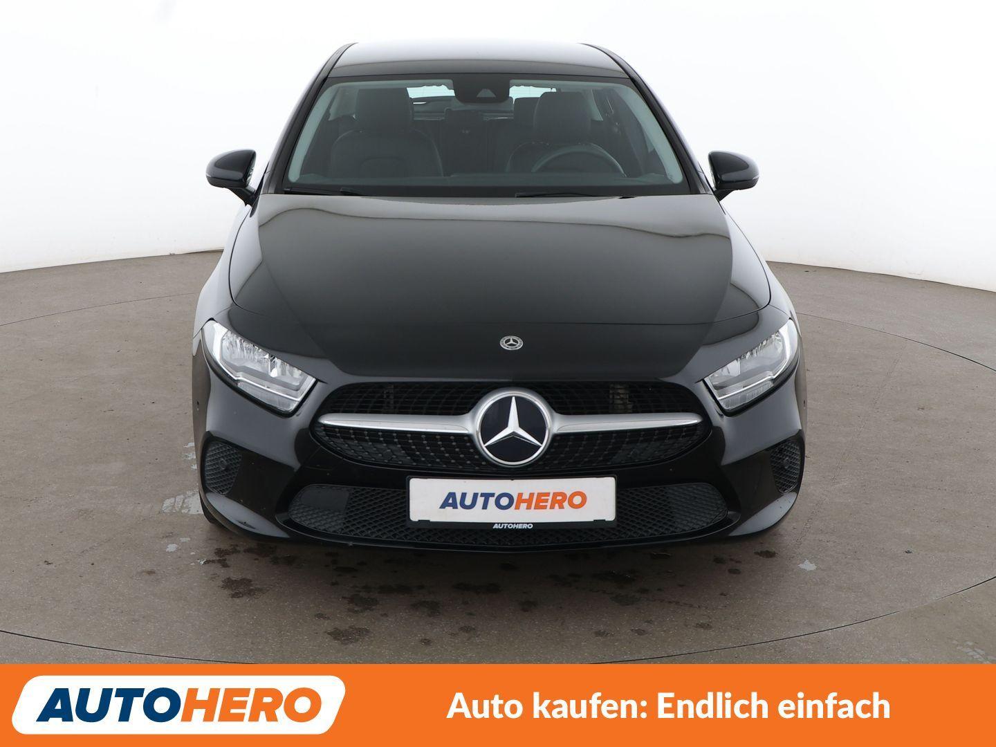 Mercedes-Benz A 180  Aut*NAVI*TEMPO*PDC*SHZ*KLIMA*GARNTIE*