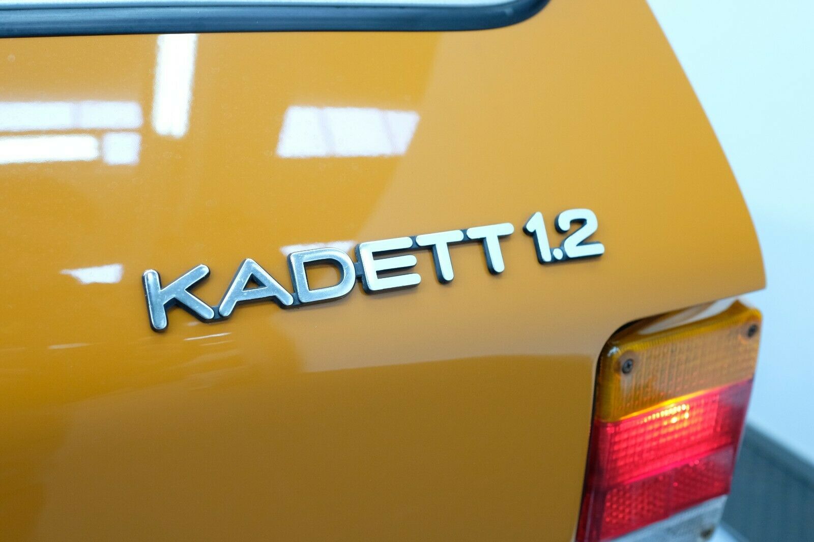 Fahrzeugabbildung Opel Kadett C Caravan 3-Türer OLDTIMER