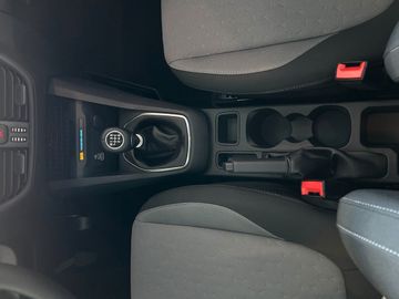Ford Tourneo Courier Titanium Winterpaket 5JGarantie!