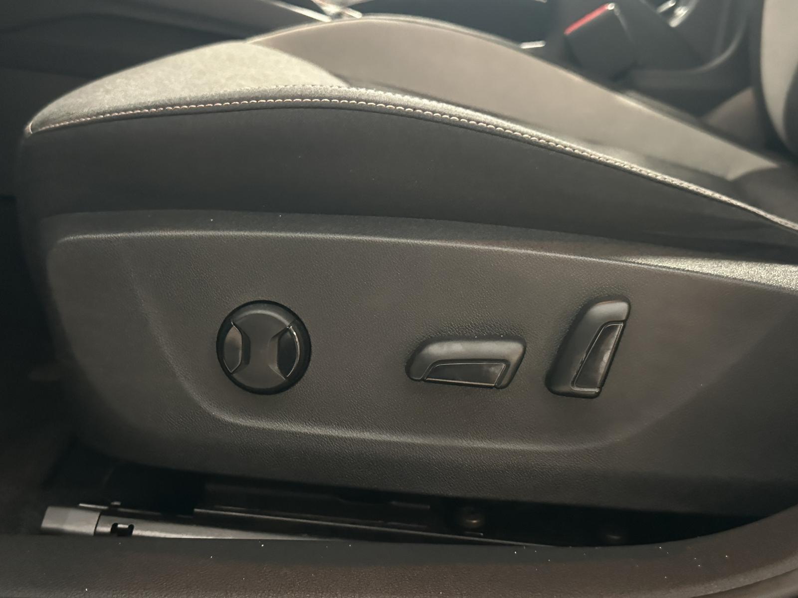 Skoda Kamiq Style R.Cam Navi ACC SHZ LED, миниатюра 25