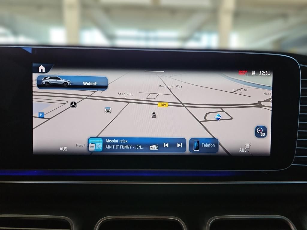 Fahrzeugabbildung Mercedes-Benz GLE 300 d 4M AHK Pano SDHZ Sitzklima Airmatic