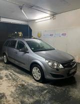 Opel Astra H 1.7 CDTI Caravan 03/2009 110PS - Opel Astra aus 2009 mit Diesel-Antrieb: Kombi, 1.7