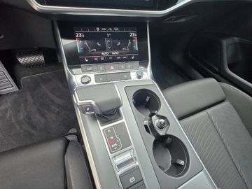 Audi A6 - 8
