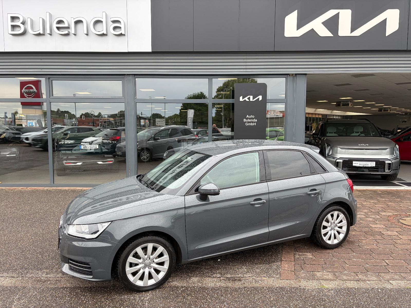 Audi A1 Sportback PDC AWR SHZ