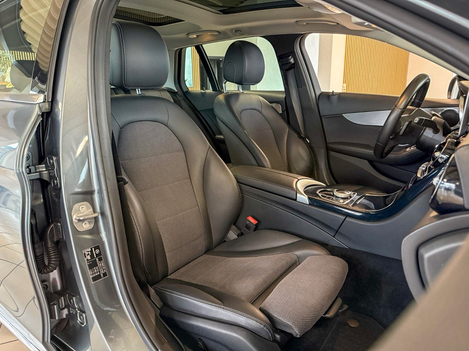 Mercedes-Benz C 220 d 4Matic | ACC | Spurhalte. | LED | uvm. foto 25