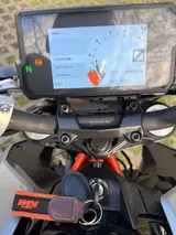 KTM Duke 125  - KTM 125