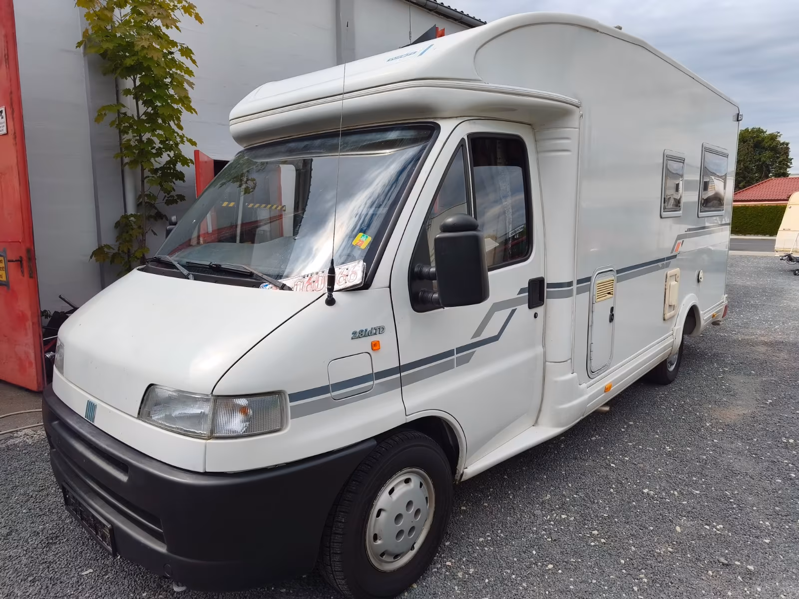 CI International Cipro/2,8/Klima/Solar/Tempomat/Einzellbett/TV