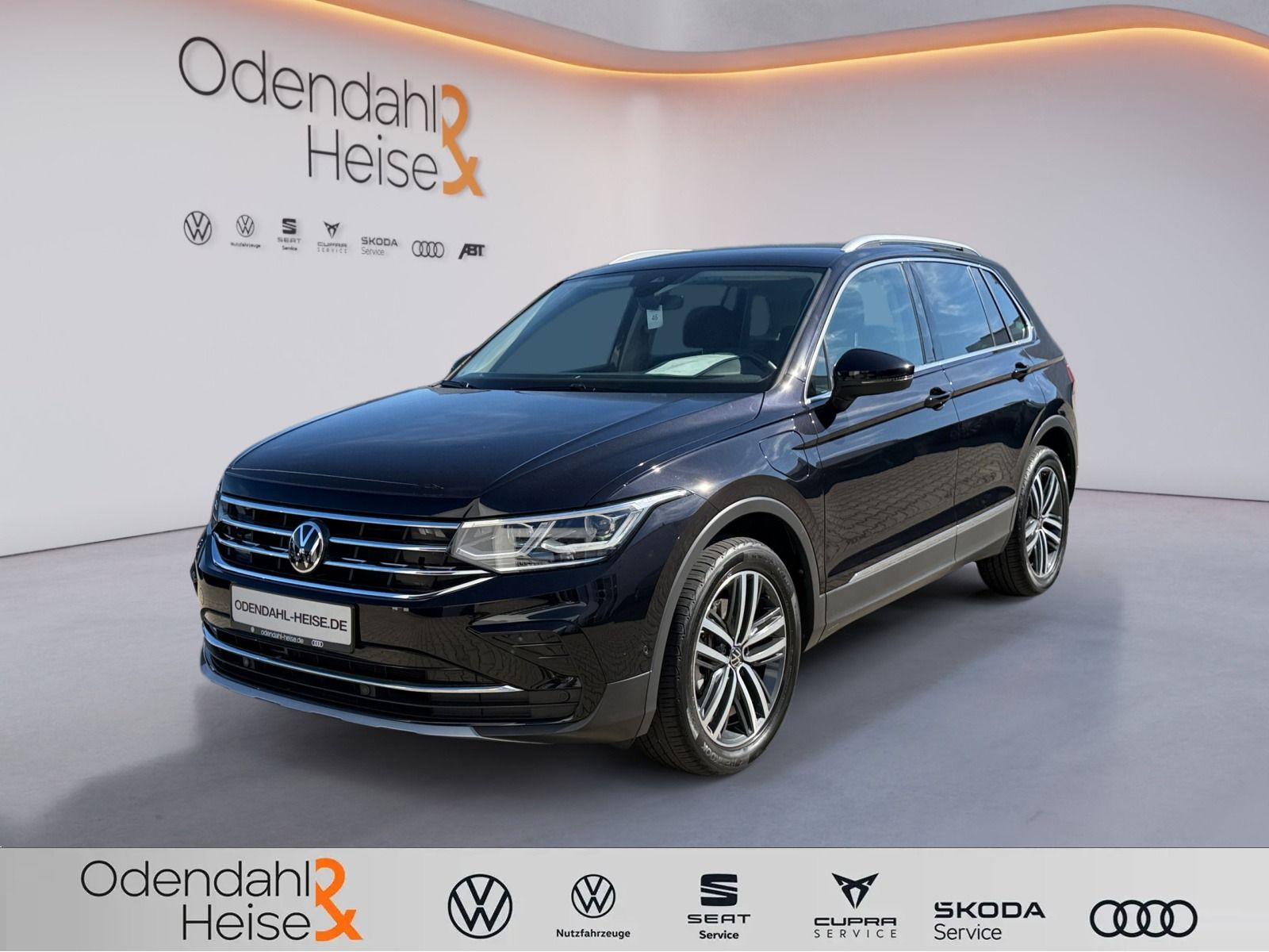 Volkswagen Tiguan Elegance 1.4 eHybrid OPF DSG KAMERA / NAV