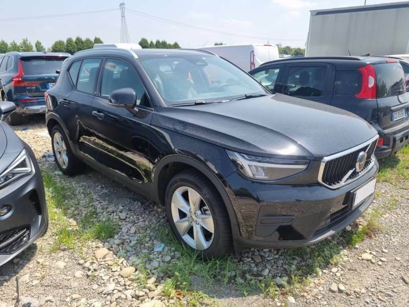 Volvo VOLVO XC40 B3 AUTOMATICO CORE SUV imagem 3