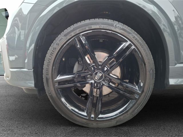Audi Q2 30 TFSI design °S Line°LED°Navi°SHZ°PDC°AAC°