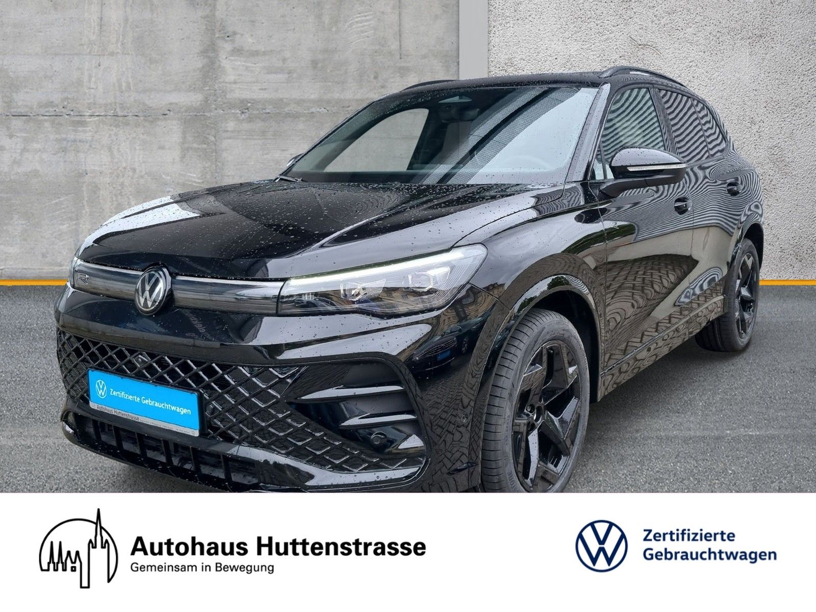 Volkswagen Tiguan 2.0 TDI DSG R-Line AHK PANO KAMERA