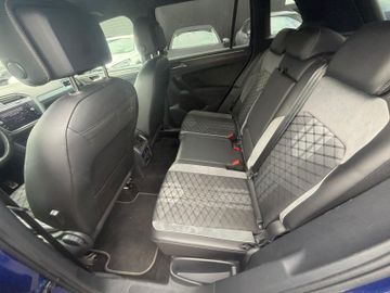 Volkswagen Tiguan - 8