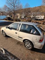 Suzuki SWIFT GLS - gebrauchte Suzuki Swift aus dem Jahr 2001