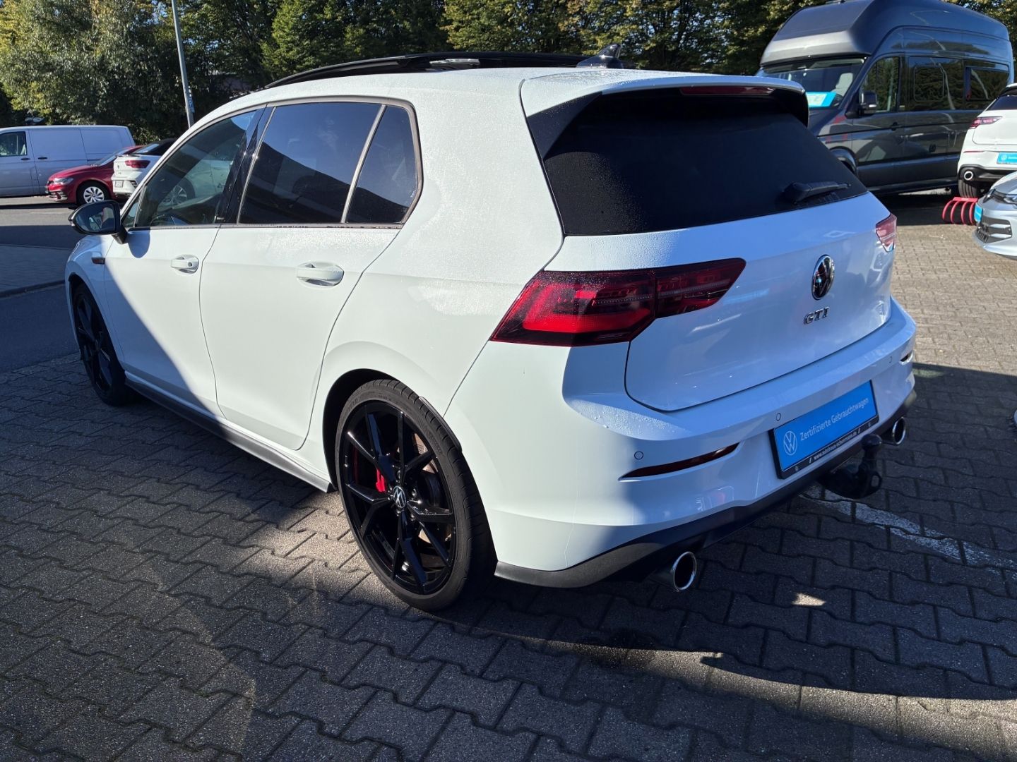 Volkswagen Golf VIII GTI BLACK STYLE AHK MATRIX PANO STANDH foto 4
