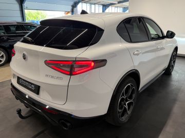 Alfa-Romeo Stelvio - 6