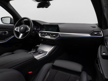 Fahrzeugabbildung BMW M340d xDr Tour M Sport ACC HUD Kamera 360°
