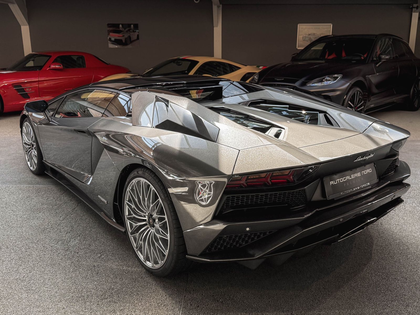 Lamborghini Aventador S Roadster 1 of 1 + AD PERSONAM + Samm foto 21