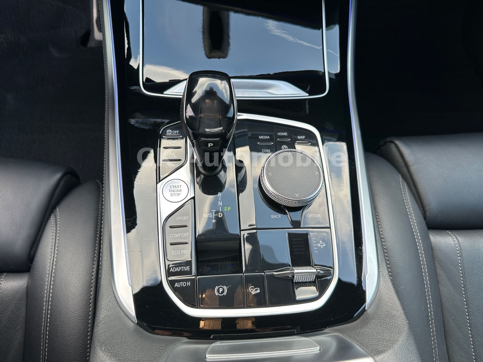 Fahrzeugabbildung BMW X5 xDrive 30d MSport/22Zoll/HeadUp/Pano/360°/AHK