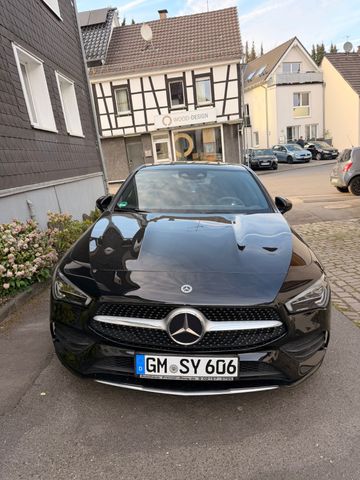 MERCEDES-BENZ CLA 220 d 
