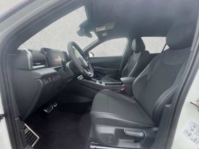T-Roc R-Line 1.5 eTSI DSG, IQ.LIGHT, IQ.DRIVE