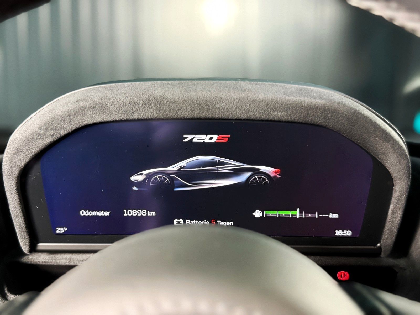 Fahrzeugabbildung McLaren 720S Spider + Scheckheft + Service Neu + Top Zus