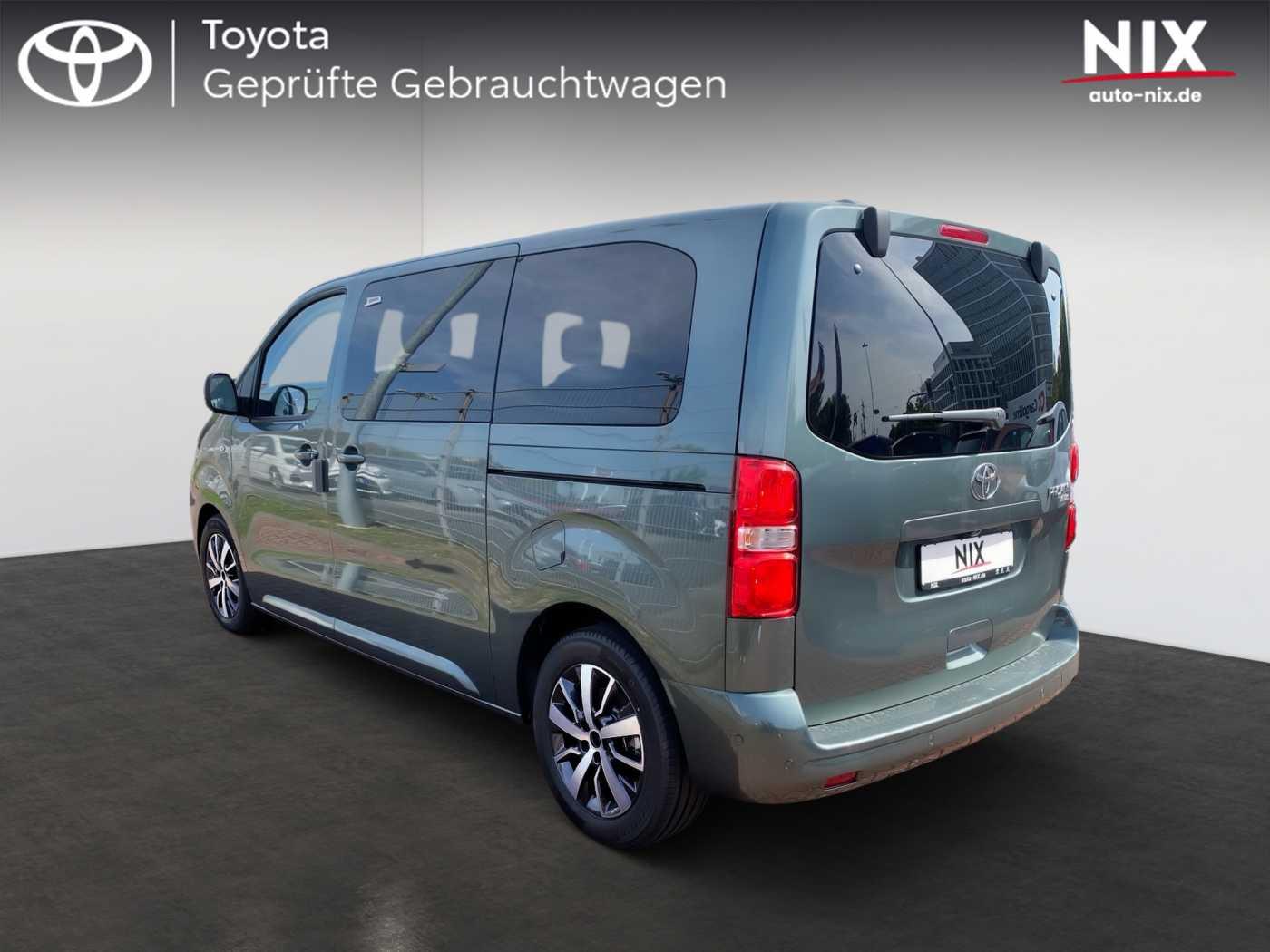 Toyota Proace Verso 2.2 D AT Team 8S el. Türen NAVI