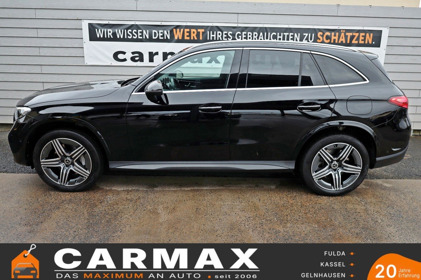 Fahrzeugabbildung Mercedes-Benz GLC 300 e 4M, AMG line, SH,Navi,Kamera,ACC, +WR