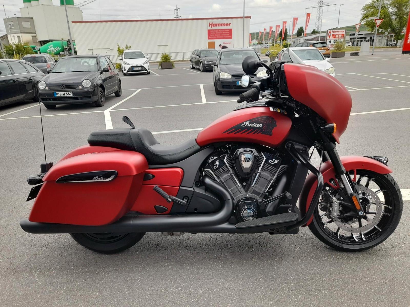 Indian Chieftain Dark Horse 112 Power Plus 125 Jahre In