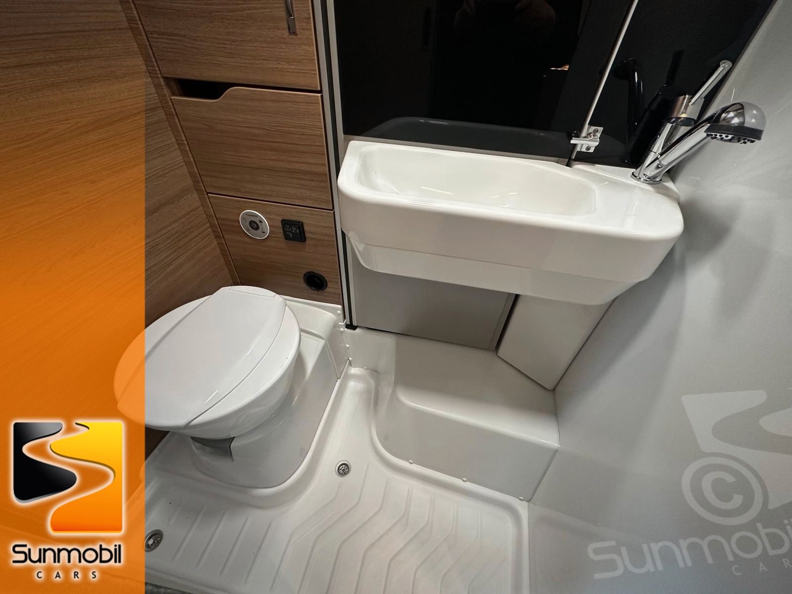 Fahrzeugabbildung Knaus Tourer Van 500 LT Vansation 3500kg Slide-Bett