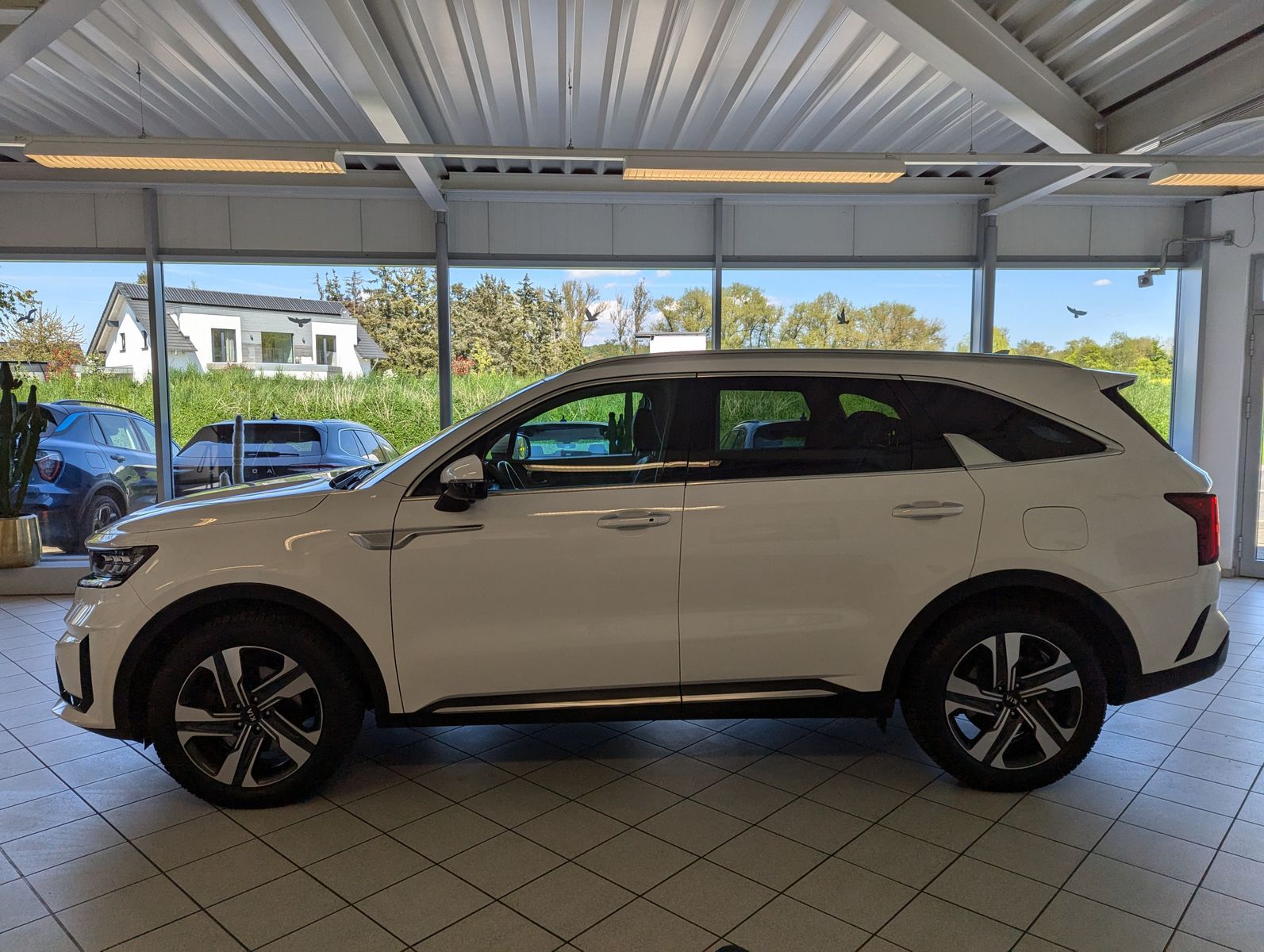 KIA Sorento Spirit 4WD Plug-In Hybrid ACC BOSE 360° - Image 4