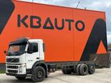 Volvo FM 9 300 6x2 CHASSIS L=8779 mm - Volvo Radlader L30